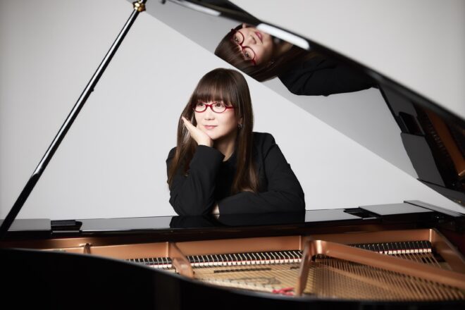 奥華子、20周年アルバム『会いたいと思えること』Blu-ray収録内容を公開！副音声付きライブ映像を豪華収録！